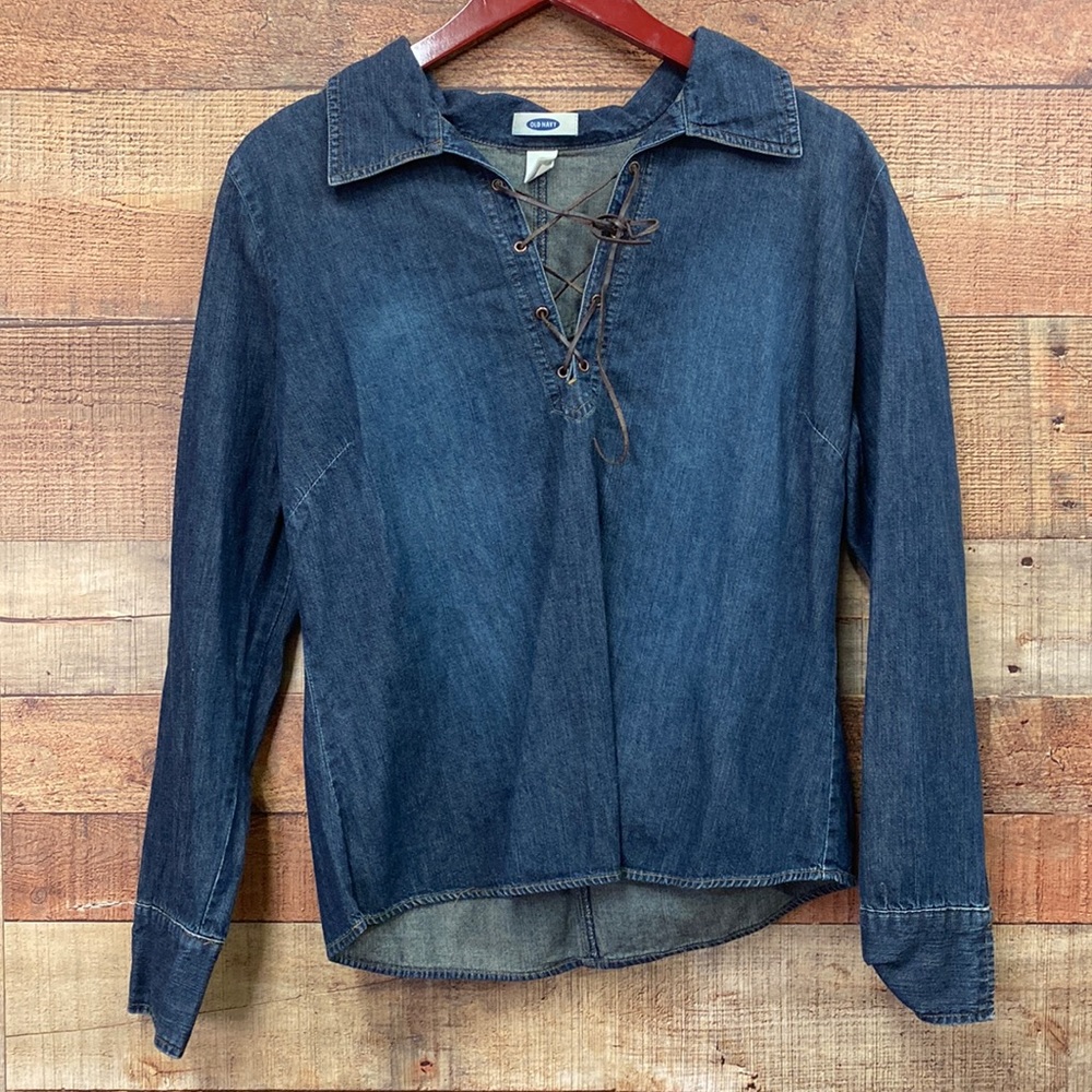 Old Navy Denim Lace Up Top Large